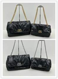 Picture of Balenciaga Handbags _SKUfw177381505fw